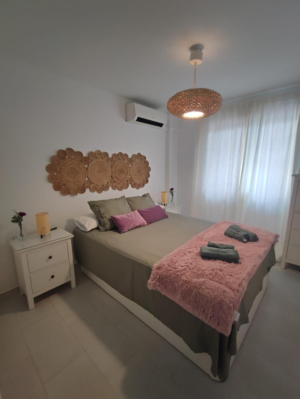 Apartamento Pilar Севилья Экстерьер фото